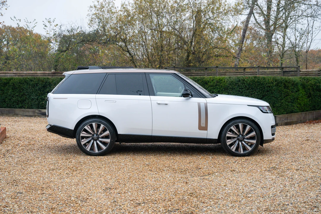 2022 Land Rover Range Rover L405 - Image 13 of 31