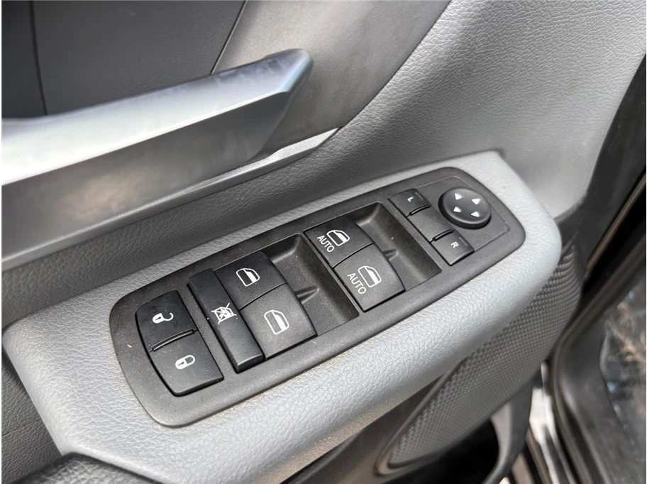 2022 Ram 1500 2nd Gen - Image 16 of 21