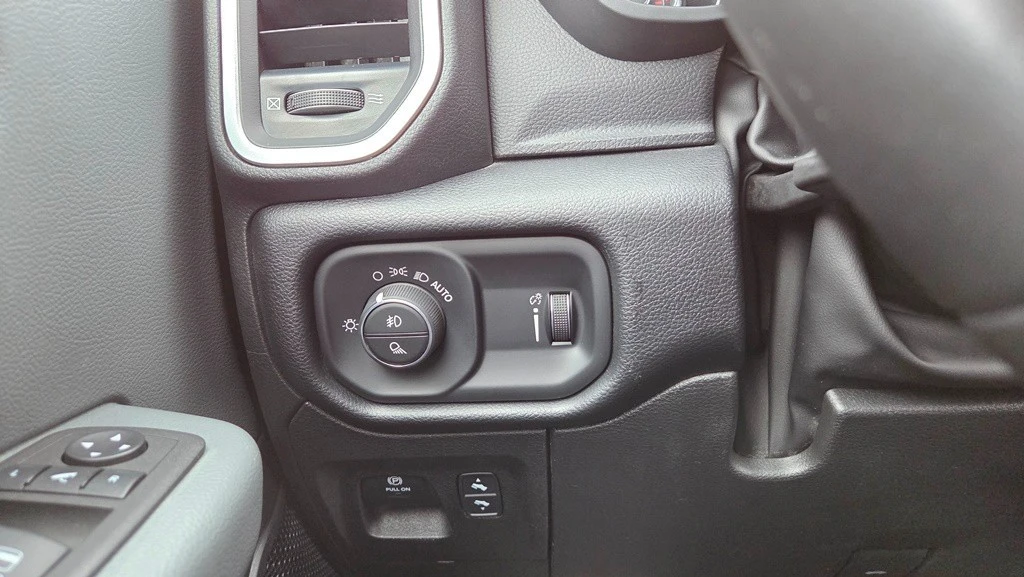 2022 Ram 1500 2nd Gen - Image 24 of 27