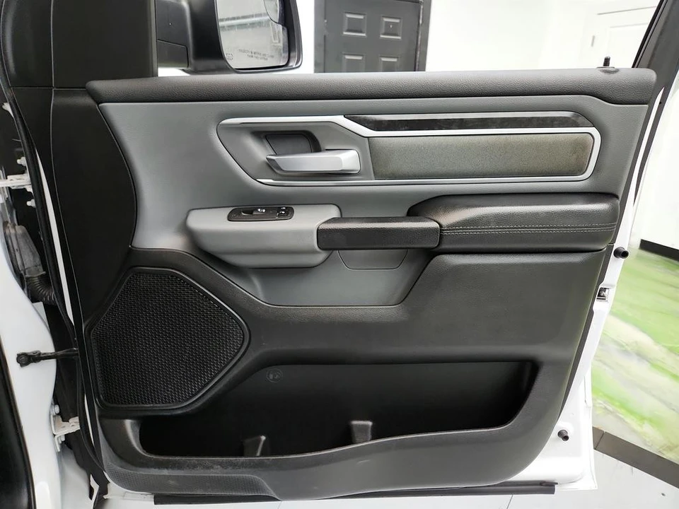 2022 Ram 1500 2nd Gen - Image 25 of 31