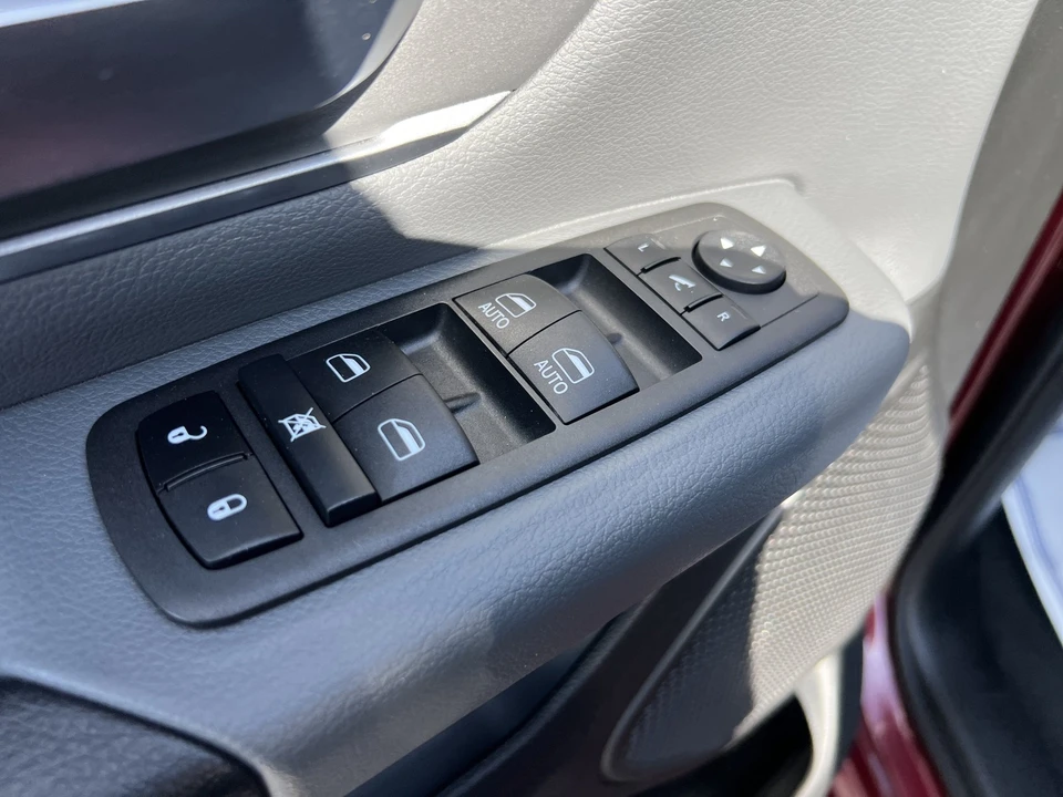 2022 Ram 1500 2nd Gen - Image 17 of 31