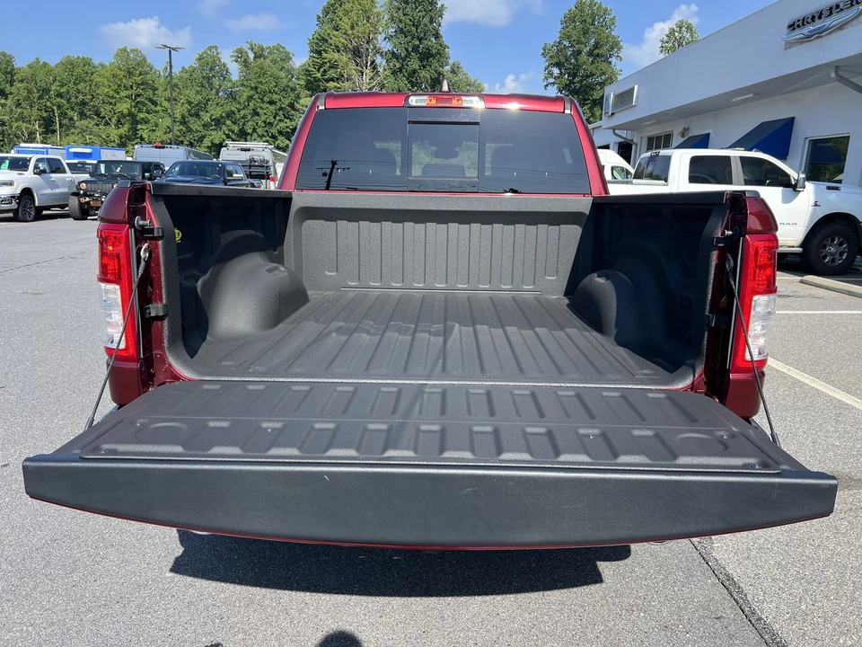 2022 Ram 1500 2nd Gen - Image 9 of 31
