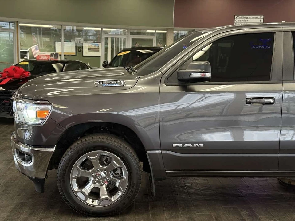 2022 Ram 1500 2nd Gen - Image 8 of 12
