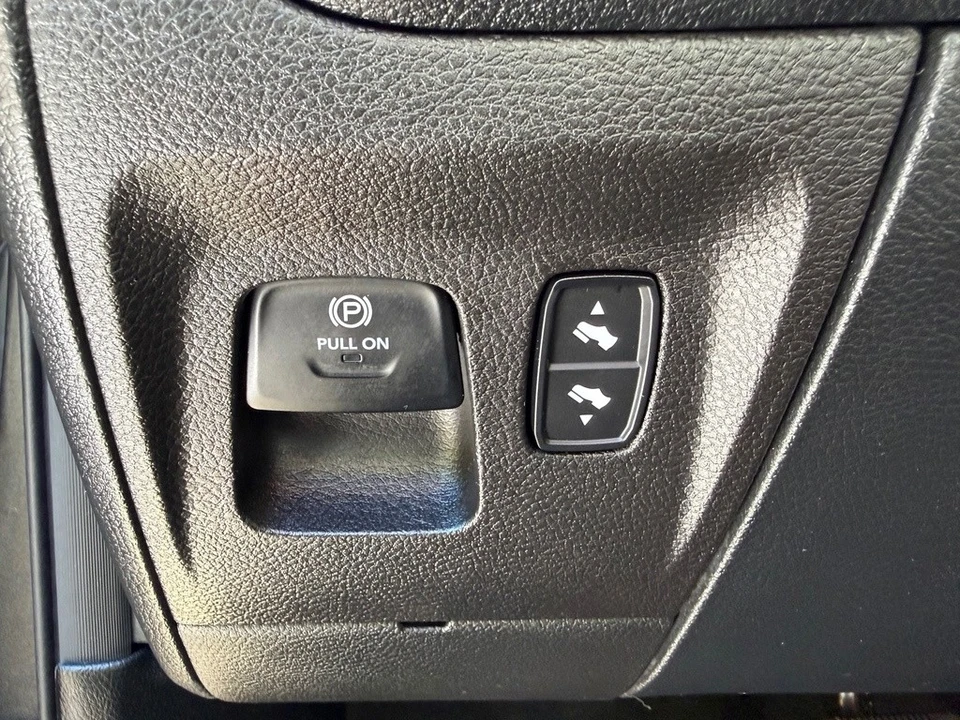 2022 Ram 1500 2nd Gen - Image 15 of 21
