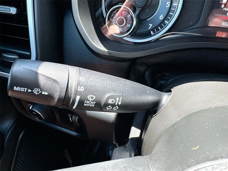 2022 Ram 1500 2nd Gen - Image 5 of 31