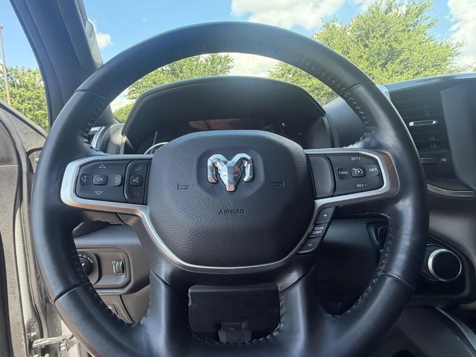 2022 Ram 1500 2nd Gen - Image 9 of 31