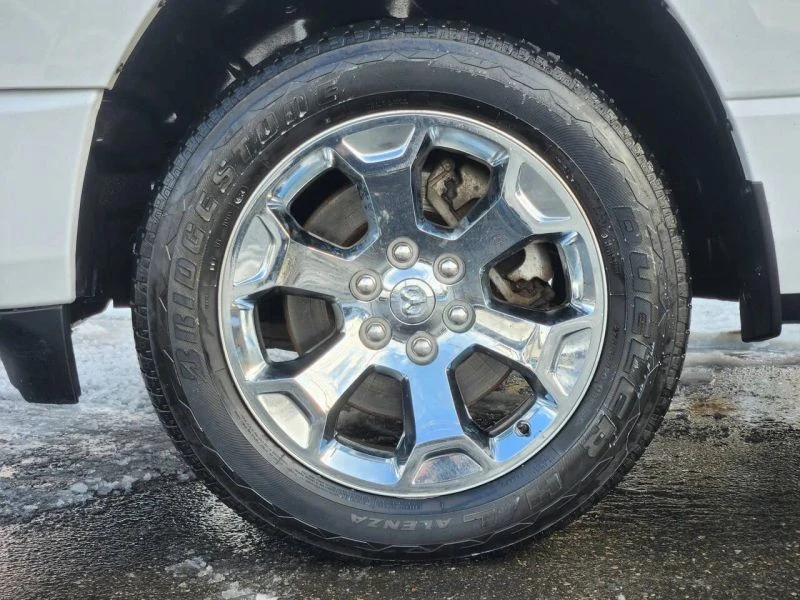 2022 Ram 1500 2nd Gen - Image 9 of 12