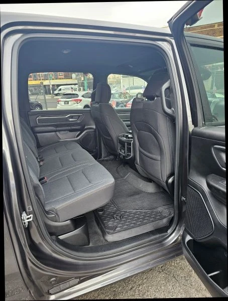 2022 Ram 1500 2nd Gen - Image 9 of 12