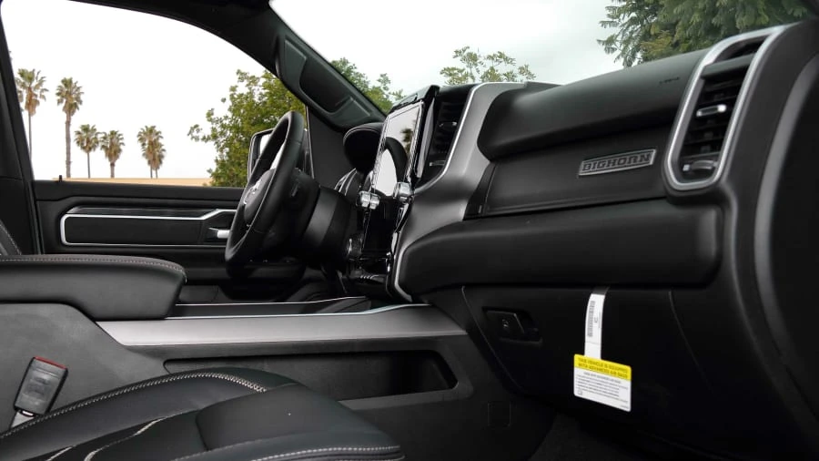 2022 Ram 1500 2nd Gen - Image 5 of 29