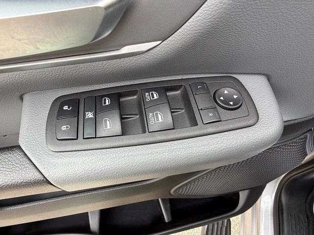 2022 Ram 1500 2nd Gen - Image 13 of 21