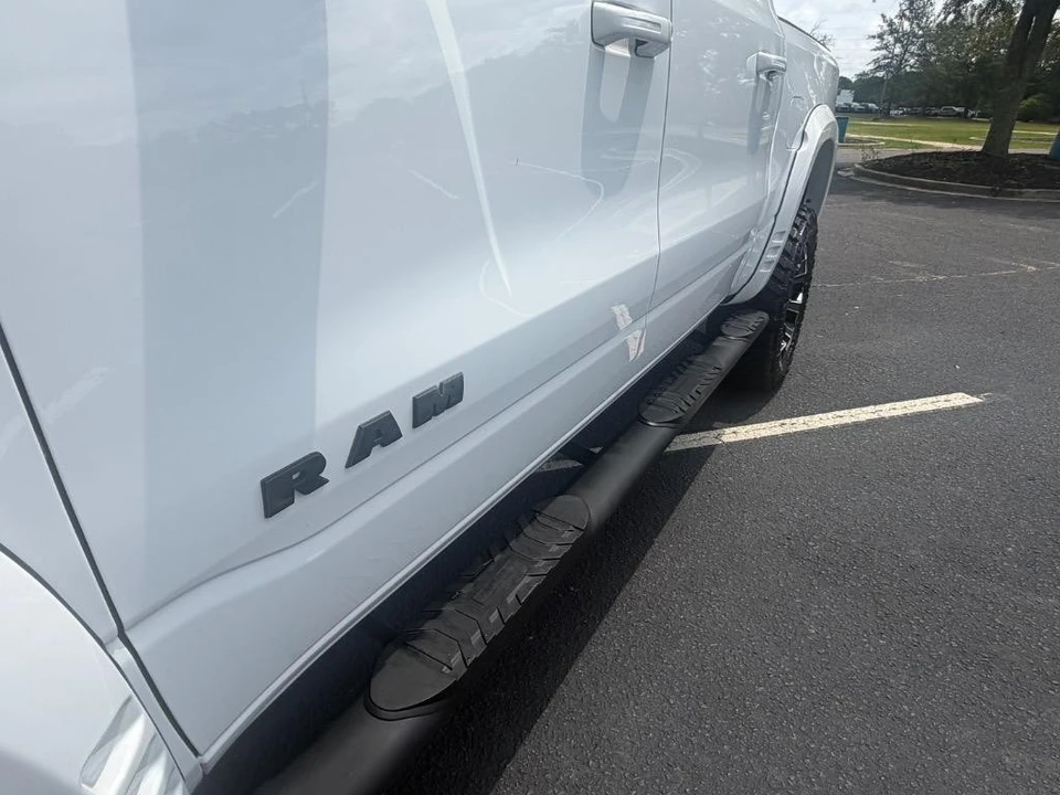 2022 Ram 1500 2nd Gen - Image 5 of 31