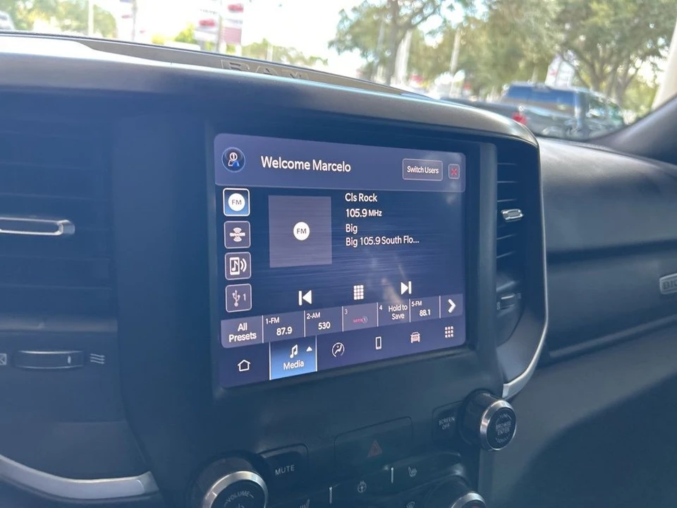 2022 Ram 1500 2nd Gen - Image 8 of 12
