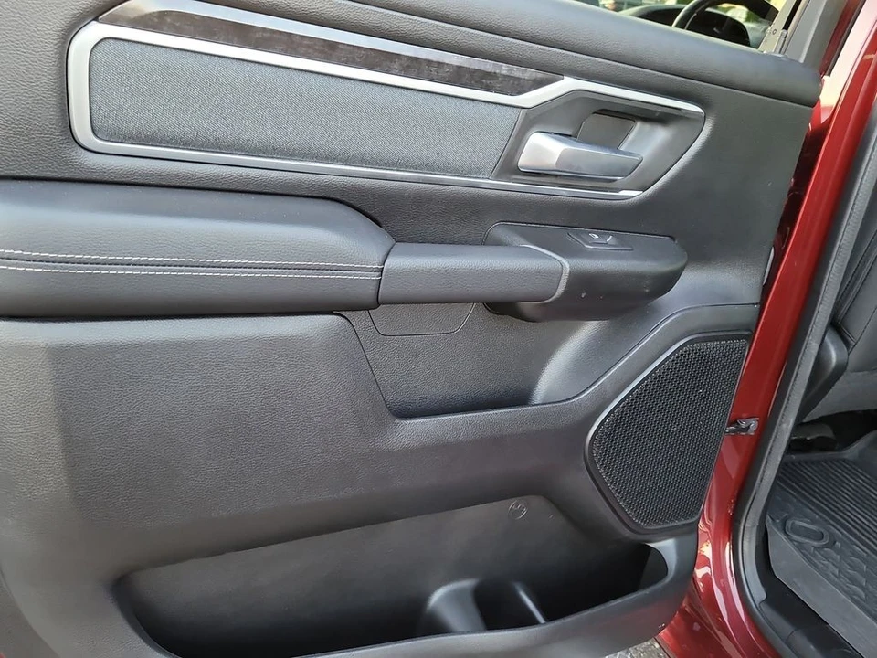 2022 Ram 1500 2nd Gen - Image 9 of 12