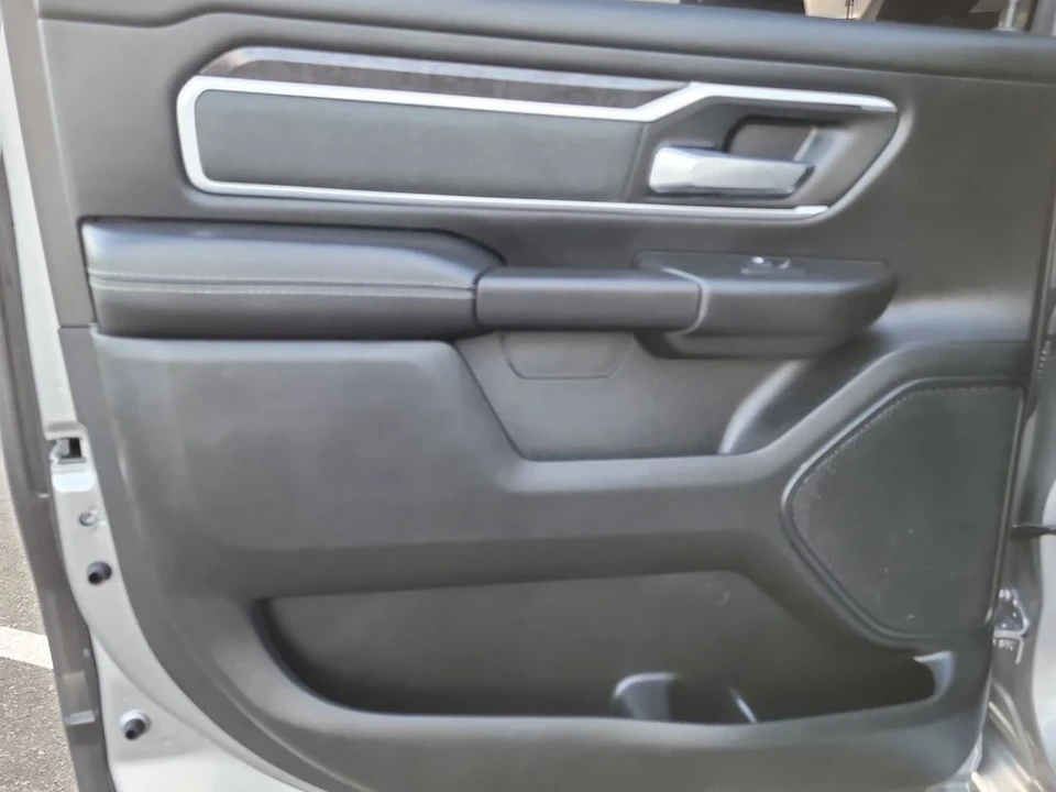 2022 Ram 1500 2nd Gen - Image 9 of 12