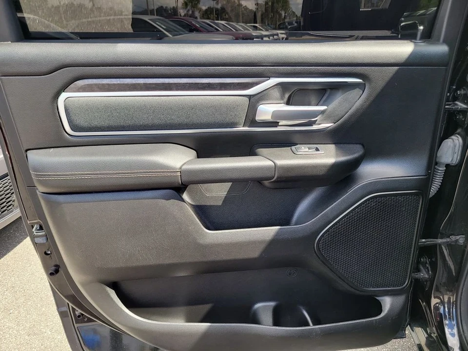 2022 Ram 1500 2nd Gen - Image 9 of 12