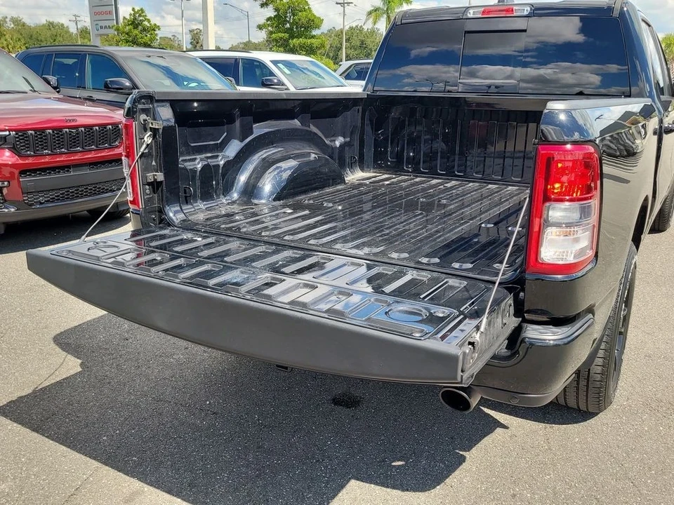2022 Ram 1500 2nd Gen - Image 8 of 12