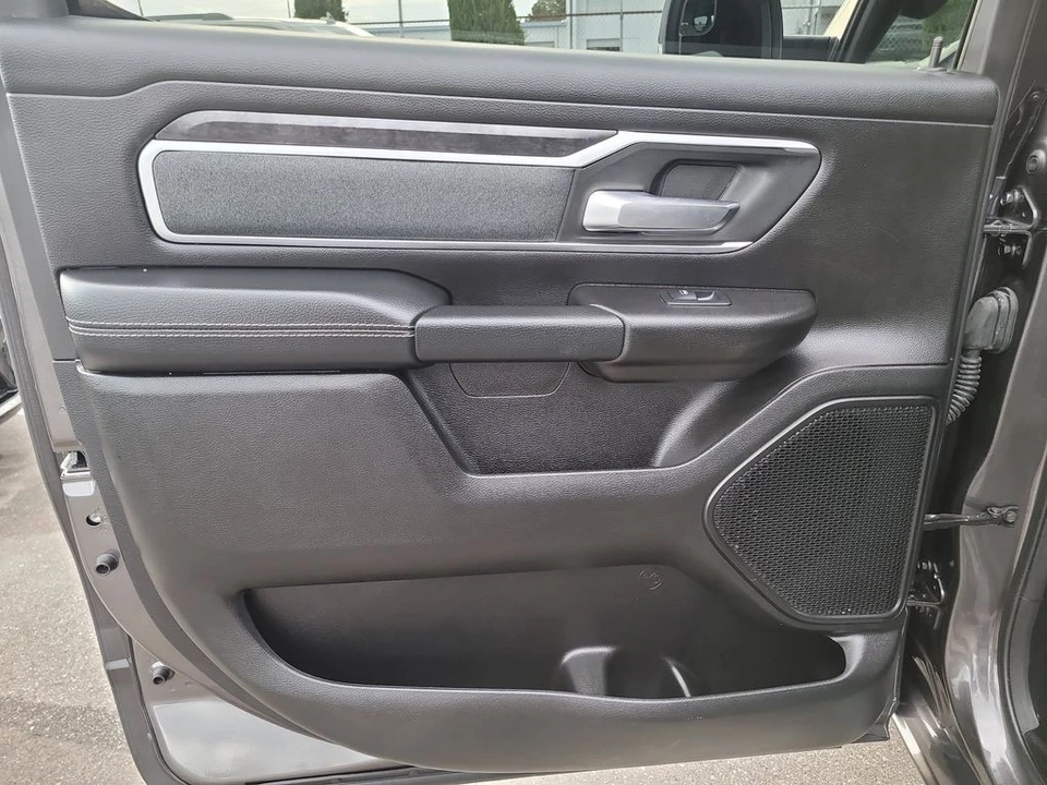 2022 Ram 1500 2nd Gen - Image 9 of 12