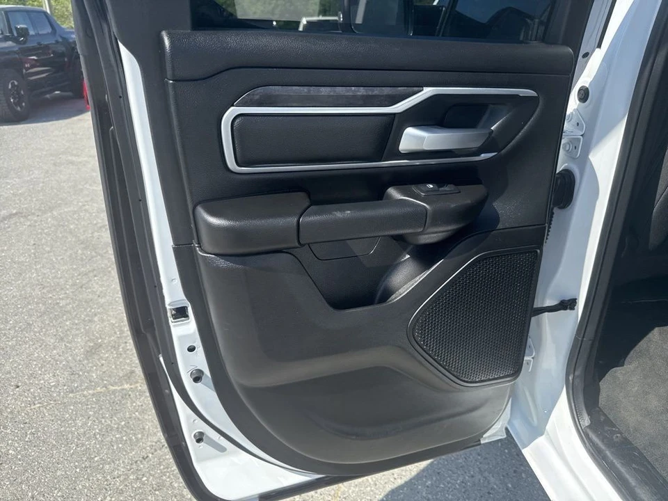 2022 Ram 1500 2nd Gen - Image 27 of 31