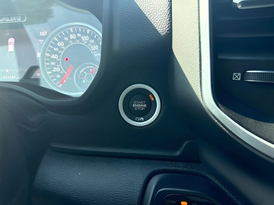 2022 Ram 1500 2nd Gen - Image 21 of 31