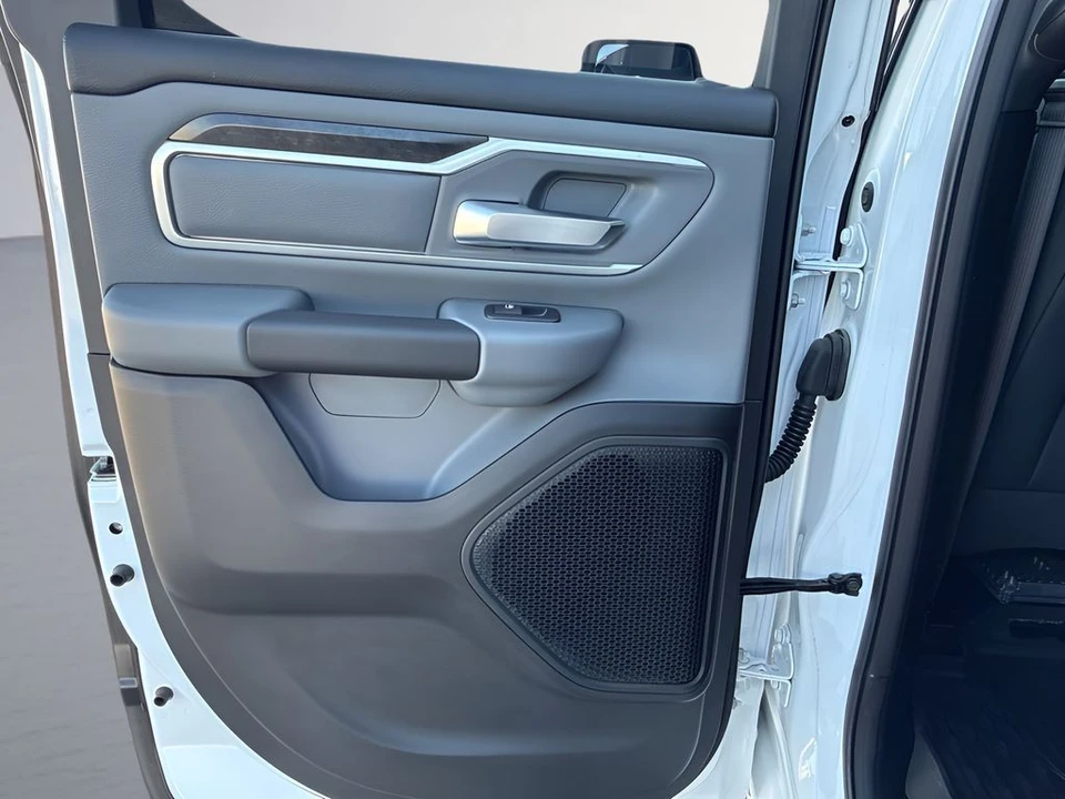 2022 Ram 1500 2nd Gen - Image 27 of 31