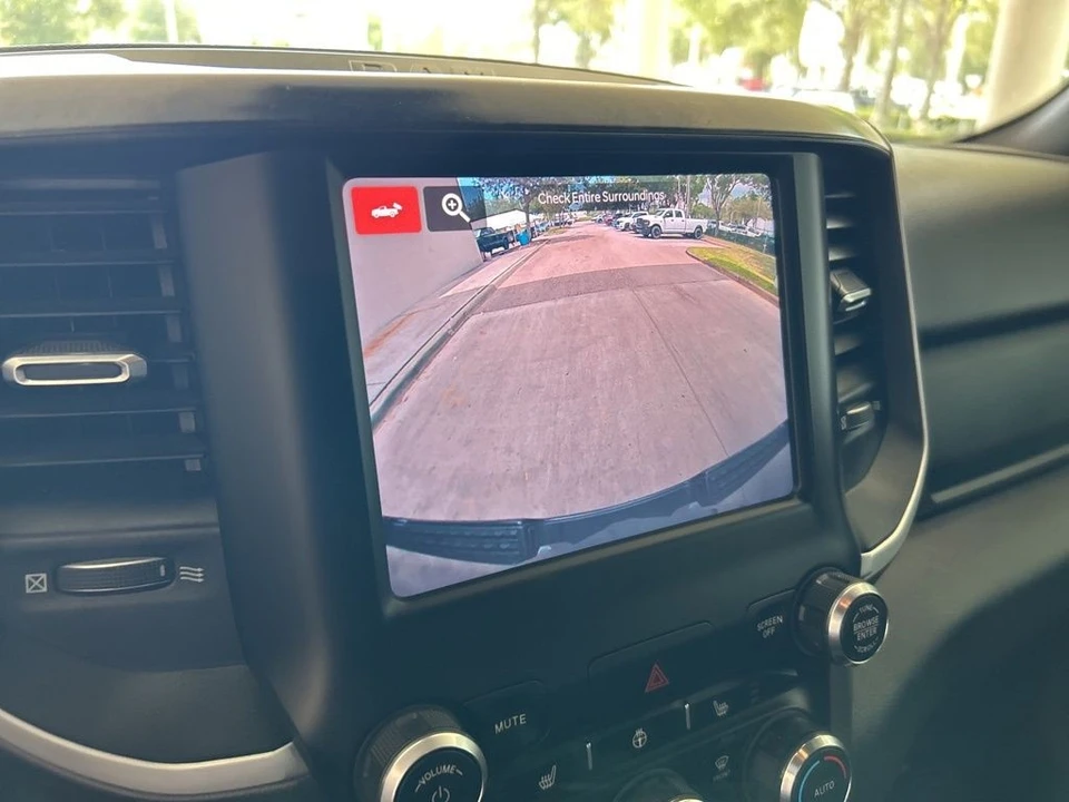 2022 Ram 1500 2nd Gen - Image 9 of 12