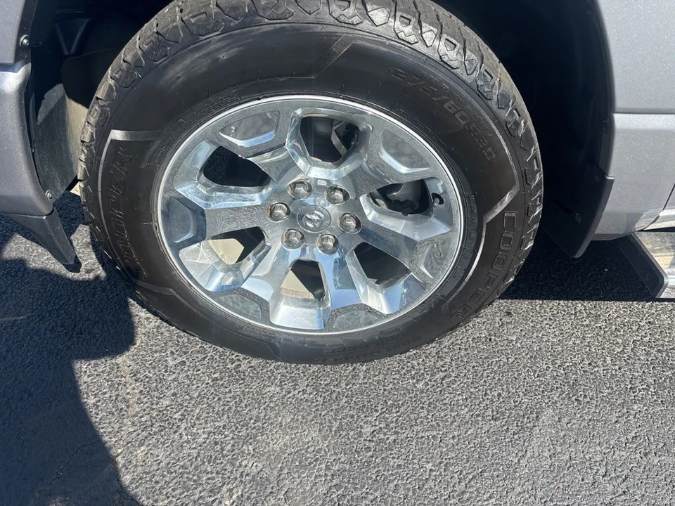 2022 Ram 1500 2nd Gen - Image 9 of 26