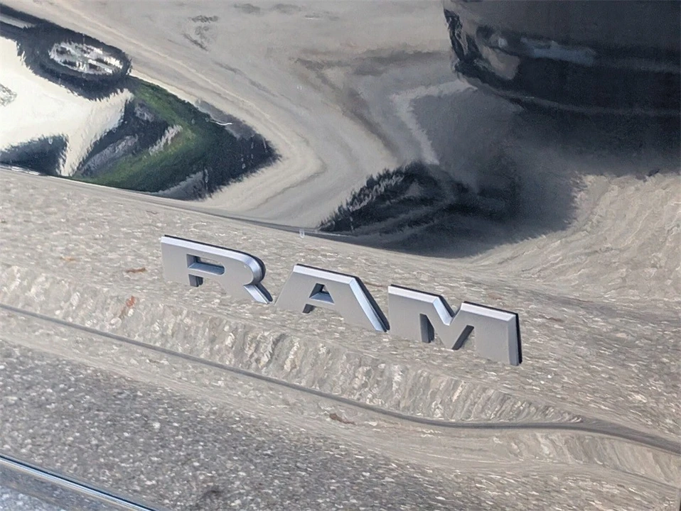 2022 Ram 1500 2nd Gen - Image 11 of 12