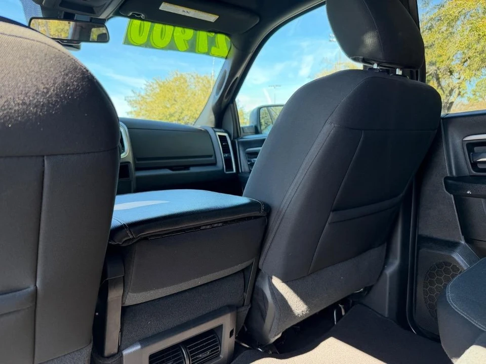 2022 Ram 1500 1st Gen - Image 24 of 31