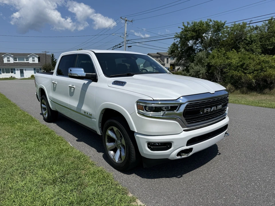 2022 Ram 1500 2nd Gen - Image 5 of 24