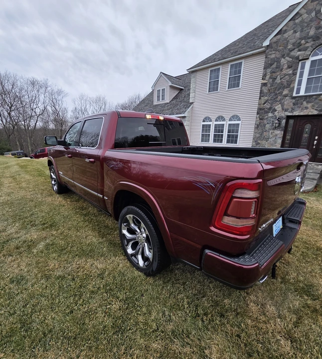 2022 Ram 1500 2nd Gen - Image 9 of 16