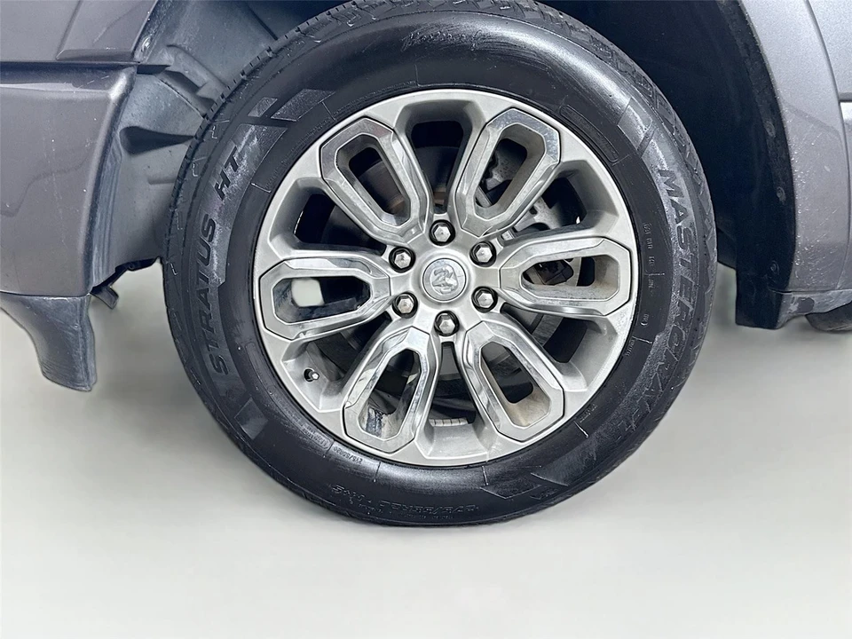 2022 Ram 1500 2nd Gen - Image 10 of 16