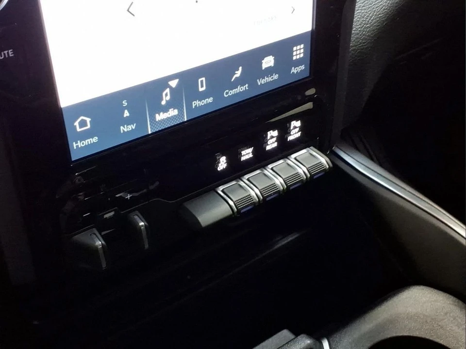 2022 Ram 1500 2nd Gen - Image 8 of 21