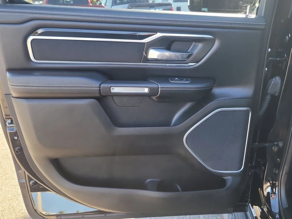 2022 Ram 1500 2nd Gen - Image 8 of 21