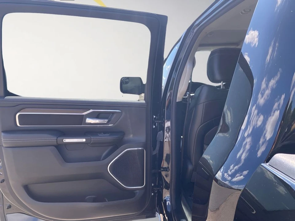 2022 Ram 1500 2nd Gen - Image 15 of 31