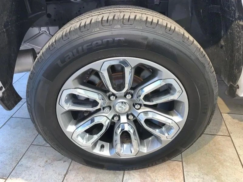 2022 Ram 1500 2nd Gen - Image 10 of 12