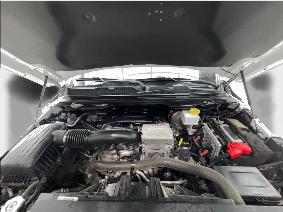 2022 Ram - Image 17 of 31