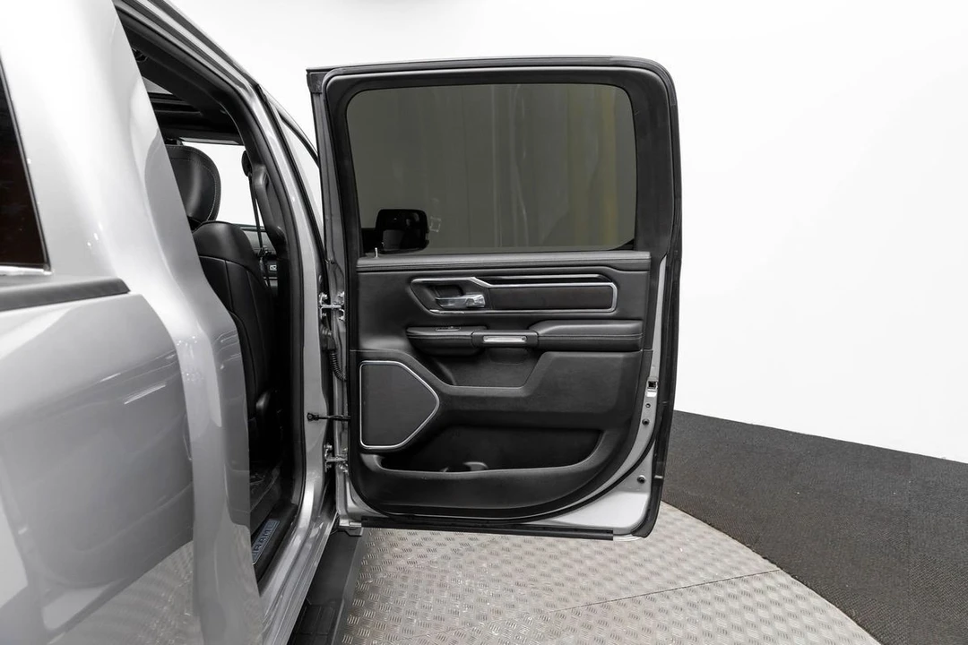 2022 Ram 1500 2nd Gen - Image 13 of 31