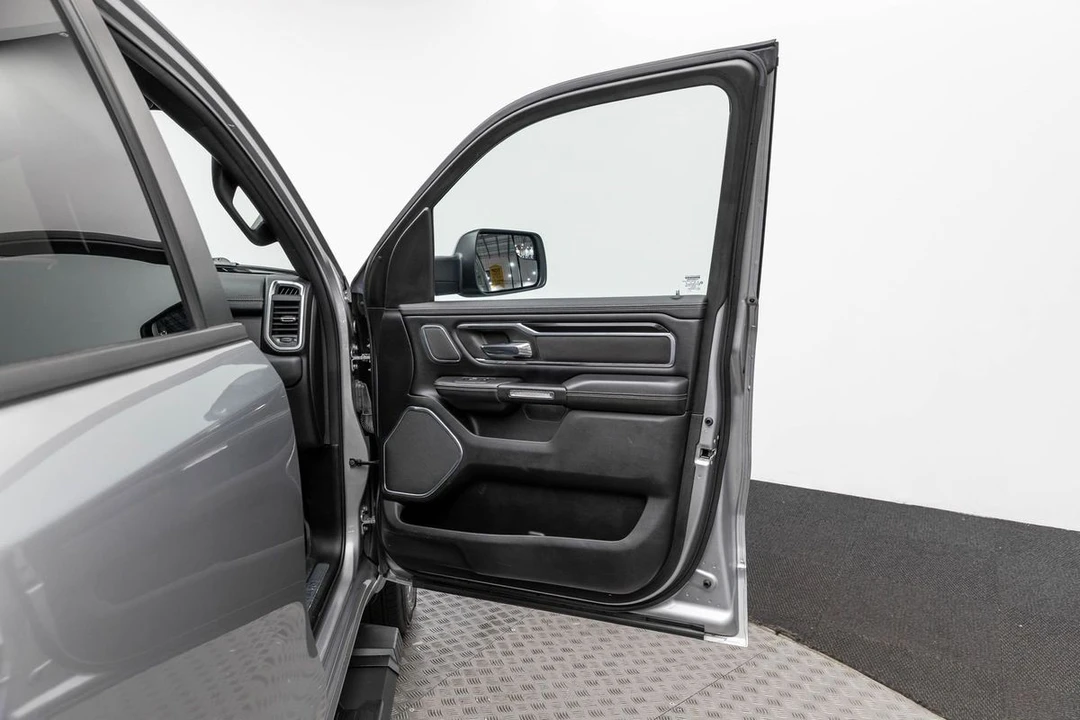 2022 Ram 1500 2nd Gen - Image 11 of 31