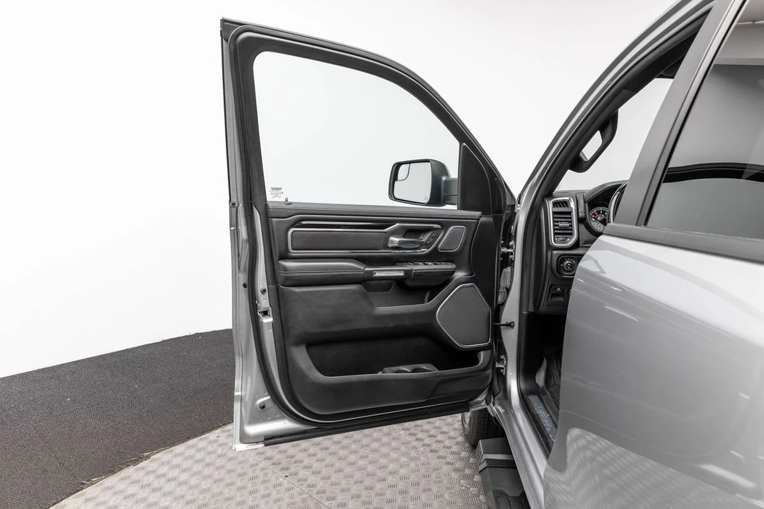 2022 Ram 1500 2nd Gen - Image 10 of 31