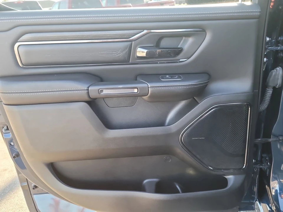 2022 Ram 1500 2nd Gen - Image 10 of 12