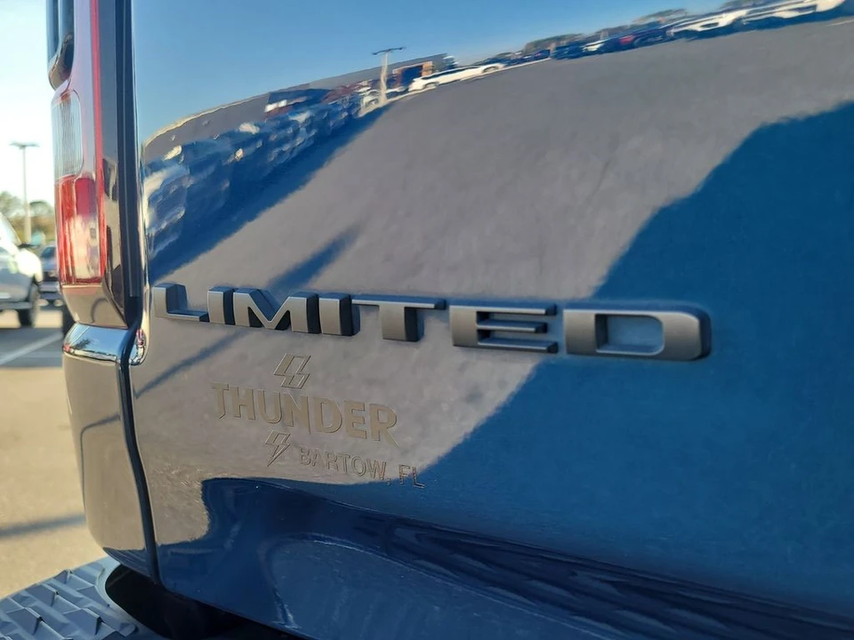 2022 Ram 1500 2nd Gen - Image 7 of 12