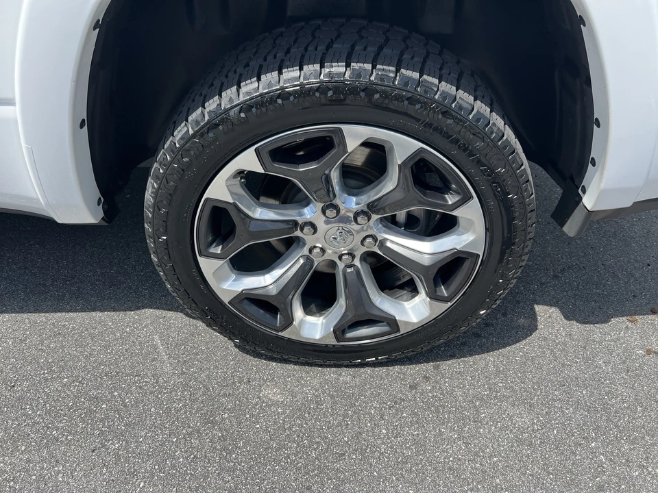 2022 Ram 1500 2nd Gen - Image 12 of 31