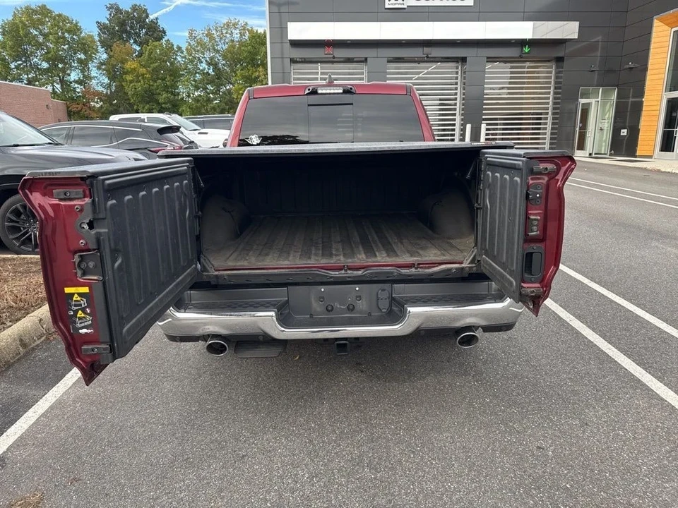 2022 Ram 1500 2nd Gen - Image 8 of 12