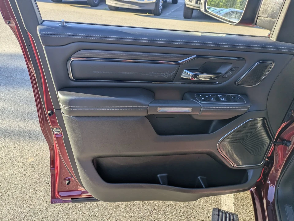 2022 Ram 1500 2nd Gen - Image 14 of 31