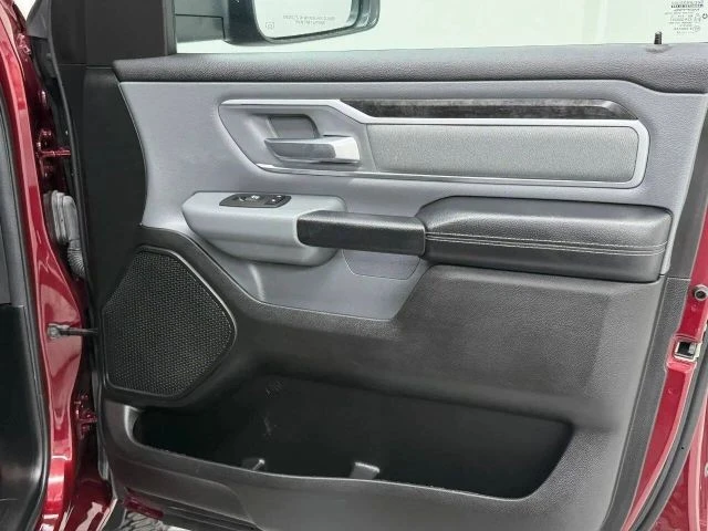 2022 Ram 1500 2nd Gen - Image 29 of 31