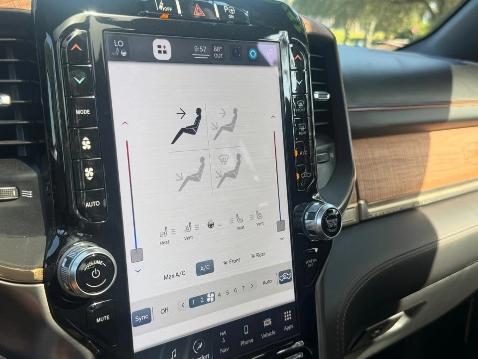 2022 Ram 1500 2nd Gen - Image 18 of 31