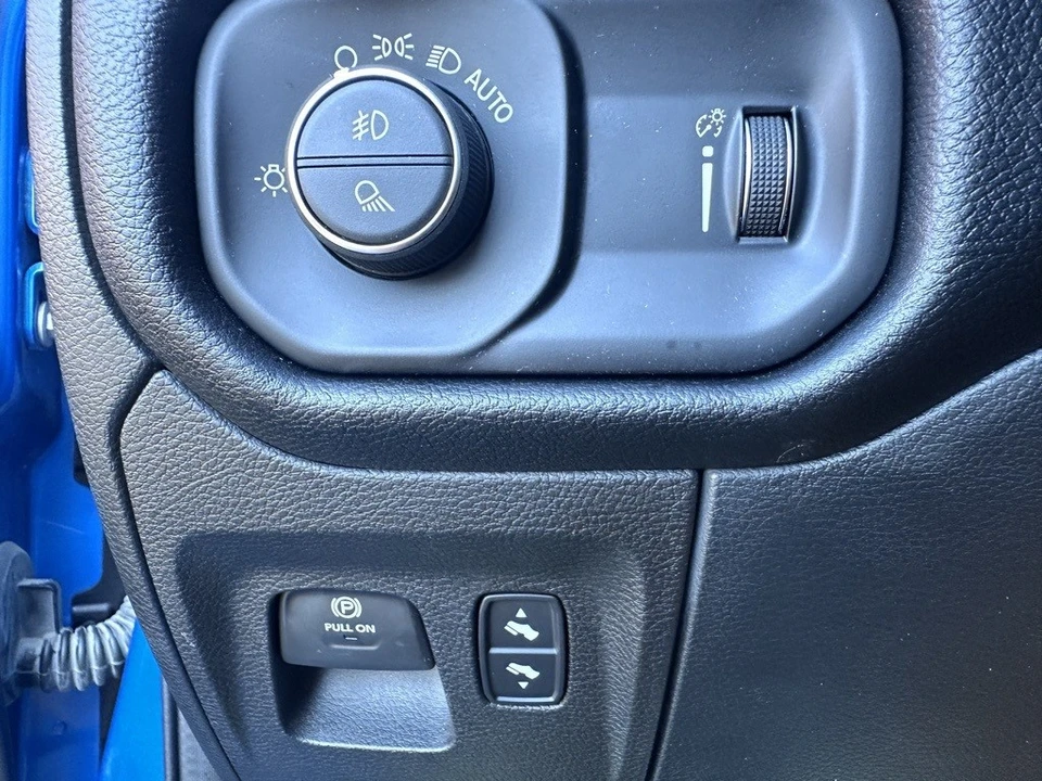 2022 Ram 1500 2nd Gen - Image 5 of 12