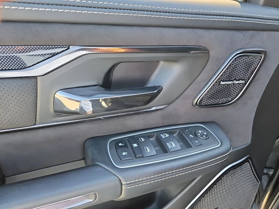 2022 Ram 1500 - Image 27 of 31