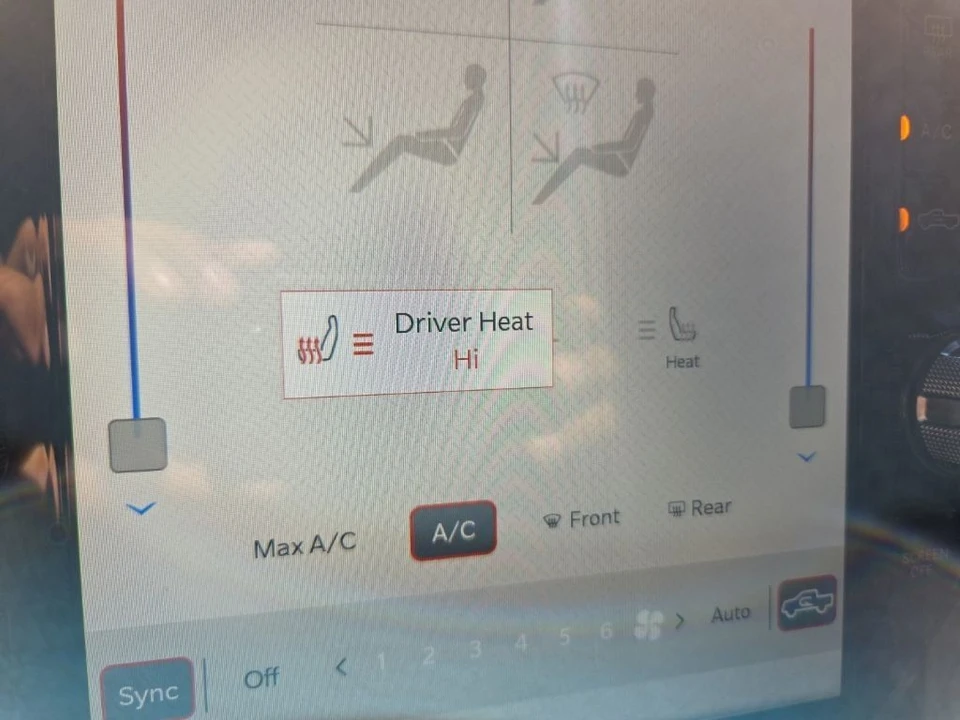 2022 Ram 1500 - Image 21 of 31