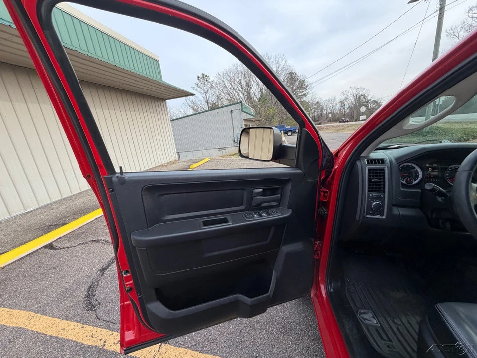 2022 Ram 1500 2nd Gen - Image 9 of 12